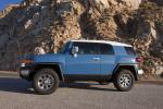 Toyota FJ Cruiser 2012 года